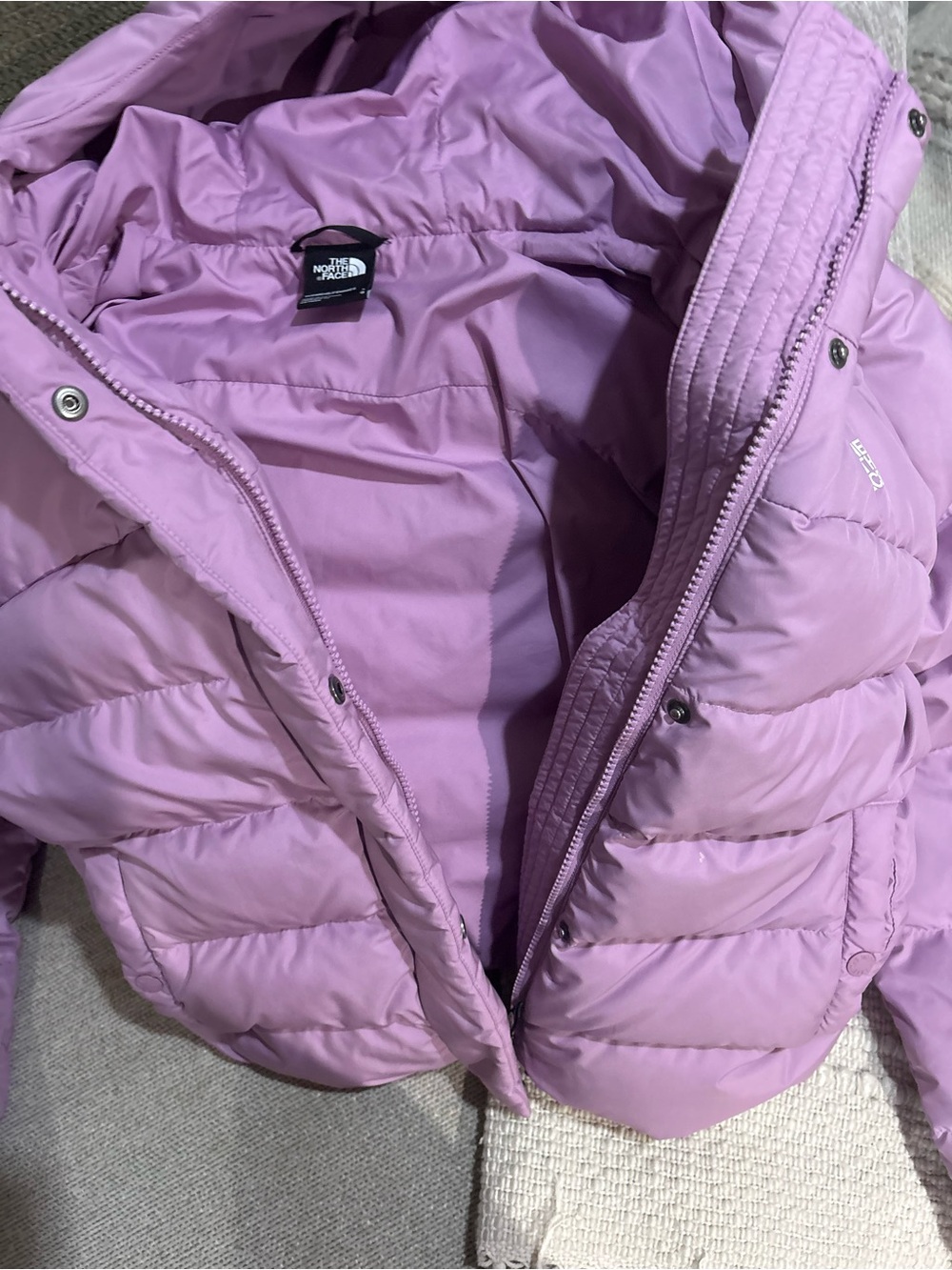The North Face Women's Lavender Puff Jacket with Hood - Picture 4 of 8